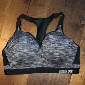 Victoria Secret Sports Bra
